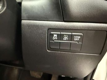 Mazda Mazda3 2.0 SKYACTIV-G SE-L Nav Hatchback 5dr Petrol Auto Euro 5 (s/s) (