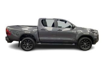Toyota HILUX 2.8 D-4D Invincible X Pickup Double Cab 4dr Diesel Auto 4WD Euro