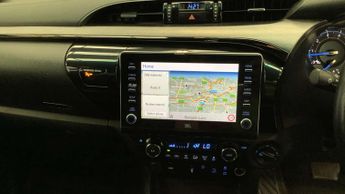 Toyota HILUX 2.8 D-4D Invincible X Pickup Double Cab 4dr Diesel Auto 4WD Euro