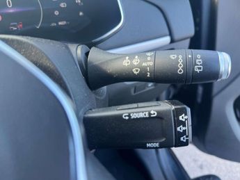 RENAULT ZOE Zoe i Iconic ZE50 5dr