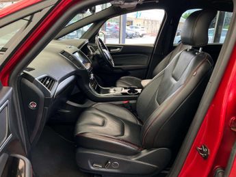 FORD S-MAX 2.0 S-Max ST-Line EcoBlue Auto 5dr