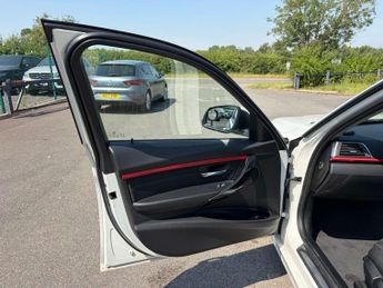 BMW 3 SERIES 2.0 330e Sport Auto 4dr
