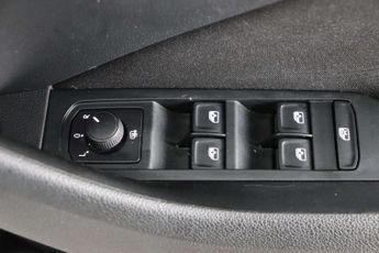 Skoda Kamiq 1.0 TSI SE Drive SUV 5dr Petrol Manual Euro 6 (s/s) (95 ps)