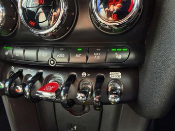 MINI HATCH 1.5 Cooper Sport Auto 3dr