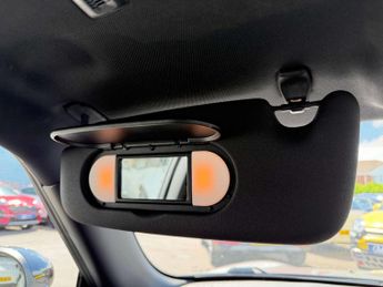 MINI HATCH 1.5 Cooper Sport Auto 3dr