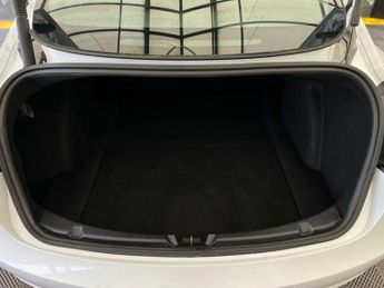 TESLA MODEL 3 Model 3 Performance AWD 4WD 4dr