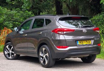 HYUNDAI TUCSON 1.7 Tucson Premium SE Blue Drive 2WD CRDi Semi-Auto 5dr