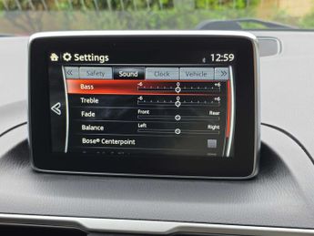 MAZDA 3 2.0 Mazda3 Sport Black 5dr