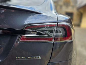 TESLA MODEL S Model S Ludicrous Performance AWD 4WD 5dr