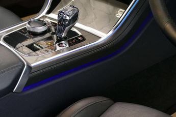 BMW 8 SERIES 3.0 840d xDrive Auto 4WD 2dr