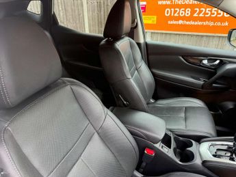 Nissan Qashqai 1.6 Qashqai Tekna dCi CVT 5dr