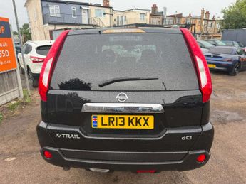 Nissan X-TRAIL 2.0 X-Trail Tekna dCi Auto 4WD 5dr