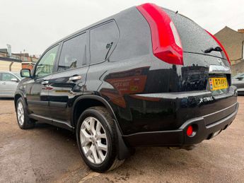 Nissan X-TRAIL 2.0 X-Trail Tekna dCi Auto 4WD 5dr