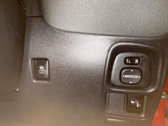 Toyota AYGO 1.0 VVT-i x-play x-shift Euro 6 5dr