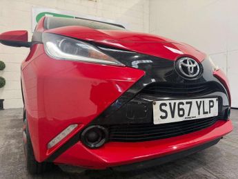 Toyota AYGO 1.0 VVT-i x-play x-shift Euro 6 5dr