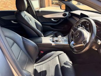 Mercedes-Benz C Class 1.6 C200d AMG Line Saloon 4dr Diesel G-Tronic+ Euro 6 (s/s) (136