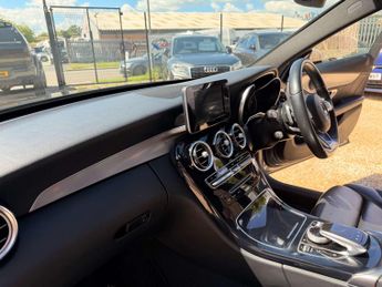 Mercedes-Benz C Class 1.6 C200d AMG Line Saloon 4dr Diesel G-Tronic+ Euro 6 (s/s) (136
