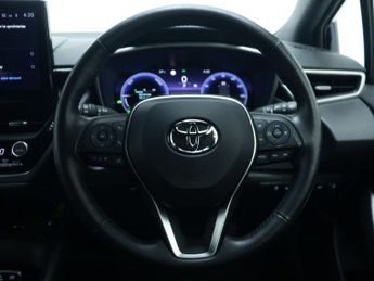 TOYOTA COROLLA 1.8 VVT-h Icon Hatchback 5dr Petrol Hybrid CVT Euro 6 (s/s) (140