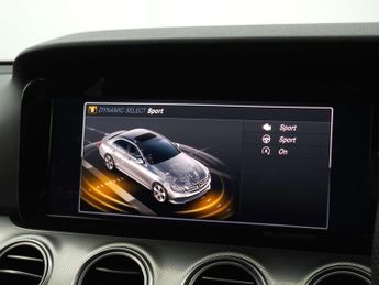 MERCEDES-BENZ E-CLASS 2.0 E 220 D SE Auto 4dr