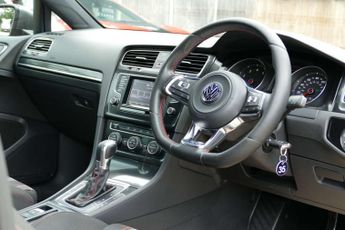 Volkswagen GOLF 2.0 Golf GTi Performance Semi-Auto 3dr