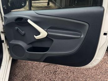 FORD KA 1.2 Ka Studio 3dr