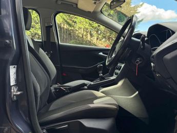 FORD FOCUS 1.6 Focus Zetec TDCi 5dr