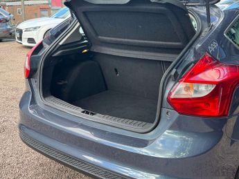 FORD FOCUS 1.6 Focus Zetec TDCi 5dr