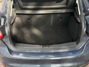 FORD FOCUS 1.6 Focus Zetec TDCi 5dr