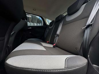 FORD FOCUS 1.6 Focus Zetec TDCi 5dr
