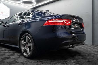 JAGUAR XE 2.0 XE R-Sport Auto 4dr