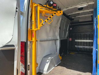 Iveco Daily 2.3D HPI 12V 35S 3520 Panel Van 5dr Diesel Manual MWB H1 Euro 6 