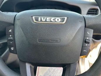 Iveco Daily 2.3D HPI 12V 35S 3520 Panel Van 5dr Diesel Manual MWB H1 Euro 6 