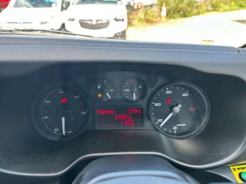 Iveco Daily 2.3D HPI 12V 35S 3520 Panel Van 5dr Diesel Manual MWB H1 Euro 6 