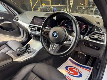 BMW 3 SERIES 2.0 320d M Sport MHEV Auto 4dr