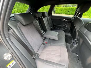 Audi A4 2.0 A4 Black Edition 35 TFSI MHEV Semi-Auto 5dr