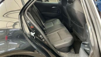 Toyota Corolla 2.0 VVT-h Excel Hatchback 5dr Petrol Hybrid CVT Euro 6 (s/s) (18