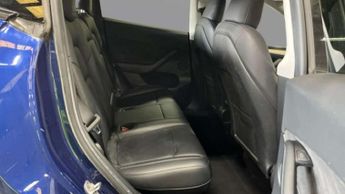 TESLA MODEL Y (Dual Motor) Long Range SUV 5dr Electric Auto 4WDE (384 bhp)
