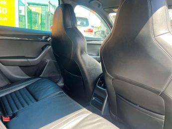 Skoda OCTAVIA 2.0 Octavia vRS TSi Semi-Auto 5dr