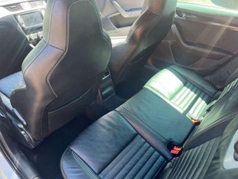 Skoda OCTAVIA 2.0 Octavia vRS TSi Semi-Auto 5dr