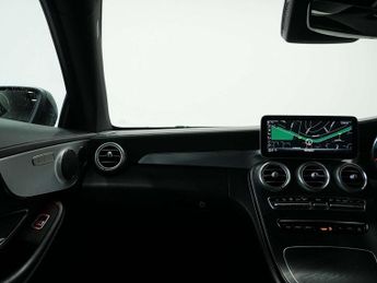 Mercedes-Benz C-CLASS 2.0 C 220 AMG Line Premium D Auto 2dr
