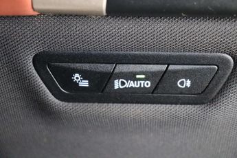 BMW iX M60 111.5kWh SUV 5dr Electric Auto xDrive (619 ps)