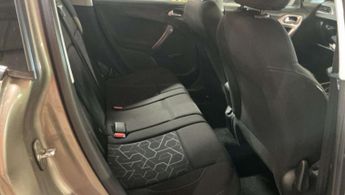 PEUGEOT 2008 1.6 2008 Active Blue HDi 5dr