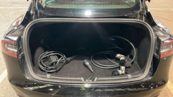TESLA MODEL 3 Model 3 Long Range AWD 4WD 4dr