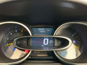 RENAULT CLIO 1.5 dCi Dynamique S MediaNav Hatchback 5dr Diesel EDC Euro 5 (90