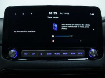 HYUNDAI KONA 39kWh Premium SUV 5dr Electric Auto (10.5kW Charger) (136 ps)