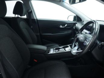HYUNDAI KONA 39kWh Premium SUV 5dr Electric Auto (10.5kW Charger) (136 ps)