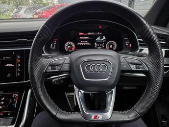 Audi SQ7 4.0 TFSI V8 Black Edition SUV 5dr Petrol Tiptronic quattro Euro 
