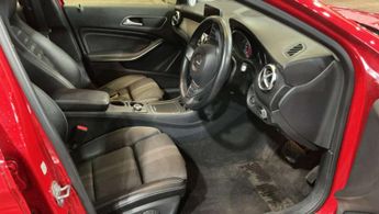 Mercedes-Benz GLA 1.6 GLA180 Urban Edition SUV 5dr Petrol 7G-DCT Euro 6 (s/s) (122