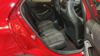 Mercedes-Benz GLA 1.6 GLA180 Urban Edition SUV 5dr Petrol 7G-DCT Euro 6 (s/s) (122