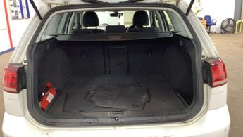 Volkswagen Golf 1.6 TDI SE Estate 5dr Diesel DSG Euro 6 (s/s) (115 ps)
